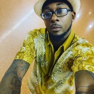 Meet your Posher, Sam